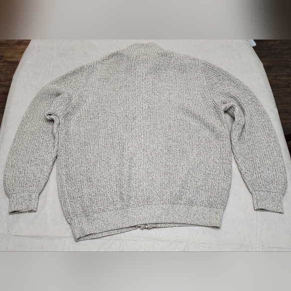 L.L. Bean  size XL long sleeve knit full zip sweater jacket - Picture 3 of 8